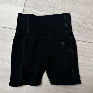 GYMSHARK biker shorts